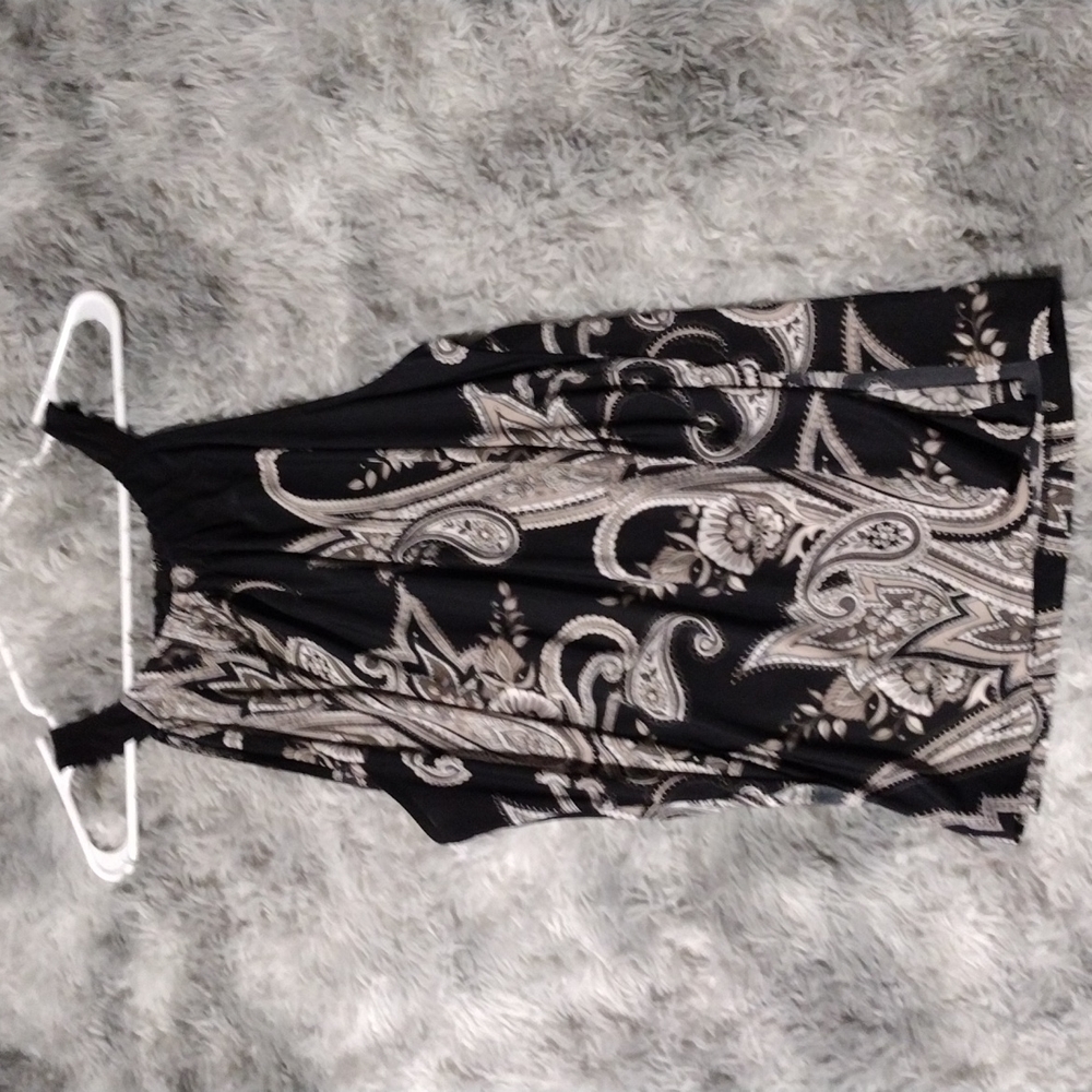 Cute Paisley flowy halter top medium womens (youth XL)